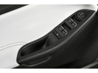 2014 Ford Focus 4dr Sdn SE Exterior Shot 11