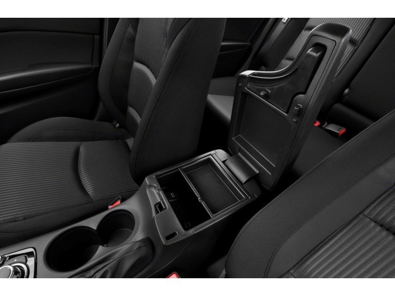 2015 Mazda Mazda3 4dr Sdn Man GS Interior Shot 8