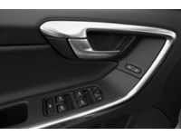 2017 Volvo XC60 AWD 5dr T5 Special Edition Premier Exterior Shot 14
