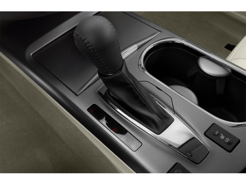 2015 Acura RDX AWD 4dr Exterior Shot 9