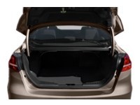 2015 Ford Focus 4dr Sdn SE Exterior Shot 4
