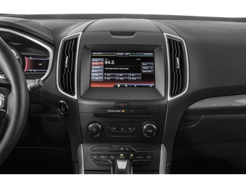2015 Ford Edge 4dr SEL AWD Interior Shot 2