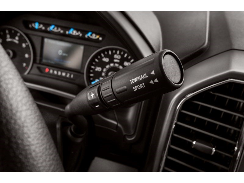 2016 Ford F-150 2WD SuperCrew 145