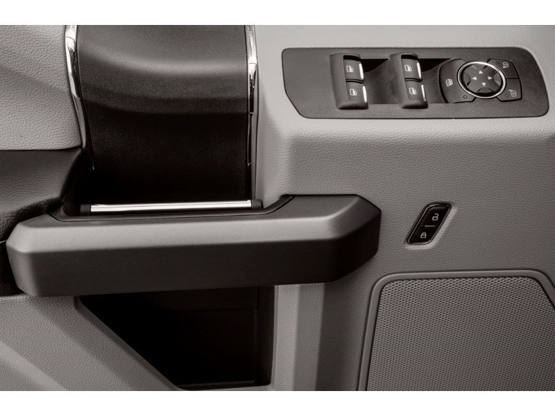 2016 Ford F-150 2WD SuperCrew 145