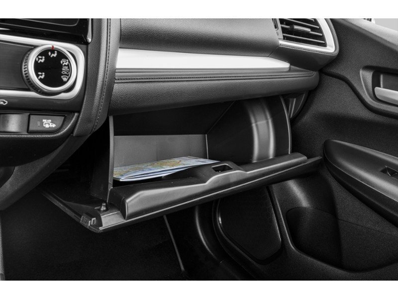 2015 Honda Fit 5dr HB CVT EX-L Navi Interior Shot 4