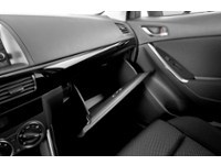 2015 Mazda CX-5 FWD 4dr Man GX Interior Shot 3