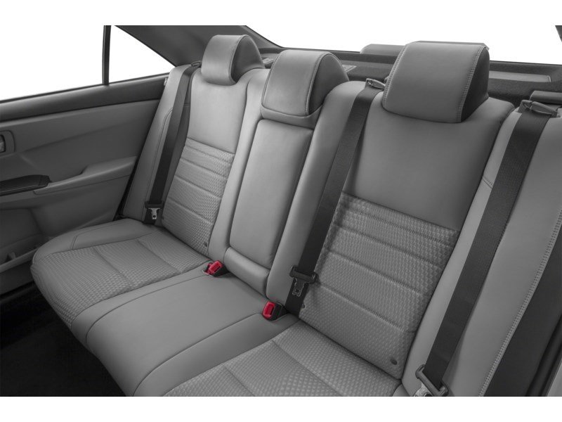 2017 Toyota Camry 4dr Sdn I4 Auto SE Interior Shot 6