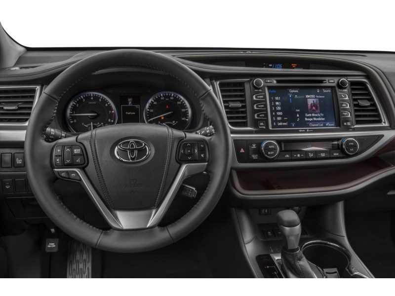 2015 Toyota Highlander XLE Interior Shot 3