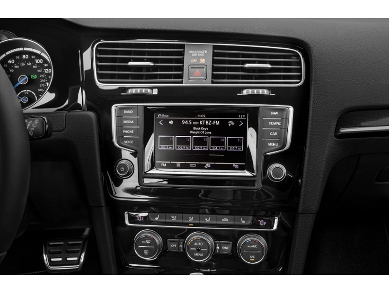 2017 Volkswagen Golf R 5dr HB DSG Interior Shot 2