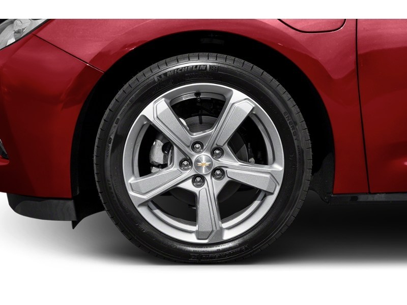 2018 Chevrolet Volt 5dr HB LT Exterior Shot 5