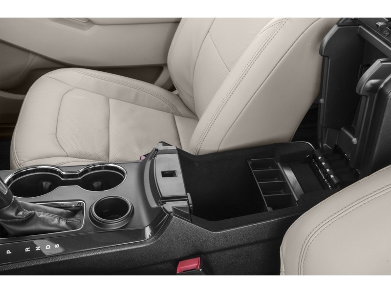 2016 Ford Explorer 4WD 4dr Limited Interior Shot 7