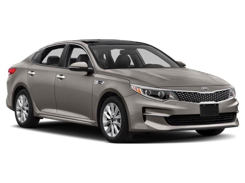 2016 Kia Optima 4dr Sdn EX Exterior Shot 9