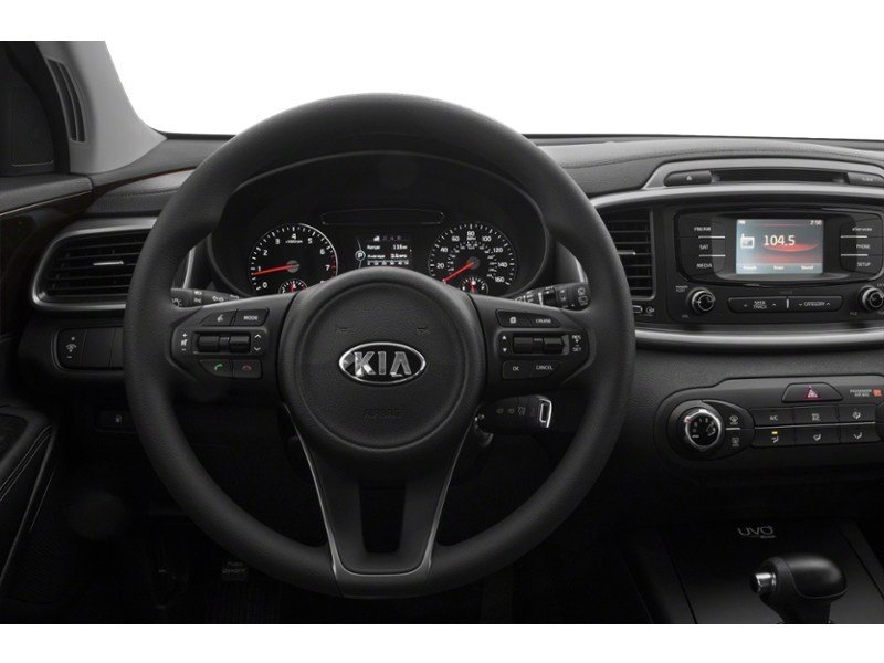 2018 Kia Sorento LX V6 AWD Interior Shot 3