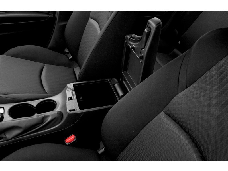 2016 Mazda Mazda3 4dr Sdn Auto GX Exterior Shot 12