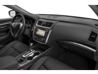 2017 Nissan Altima 4dr Sdn I4 CVT 2.5 SL Interior Shot 1