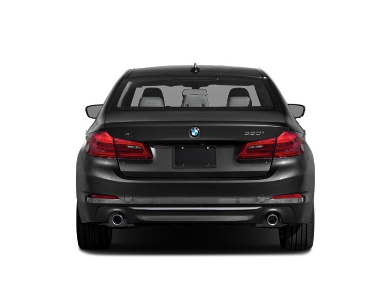 2018 BMW 5 Series 530i xDrive Sedan Exterior Shot 8