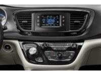 2020 Chrysler Pacifica Limited 35th Anniversary FWD *Ltd Avail* Interior Shot 2