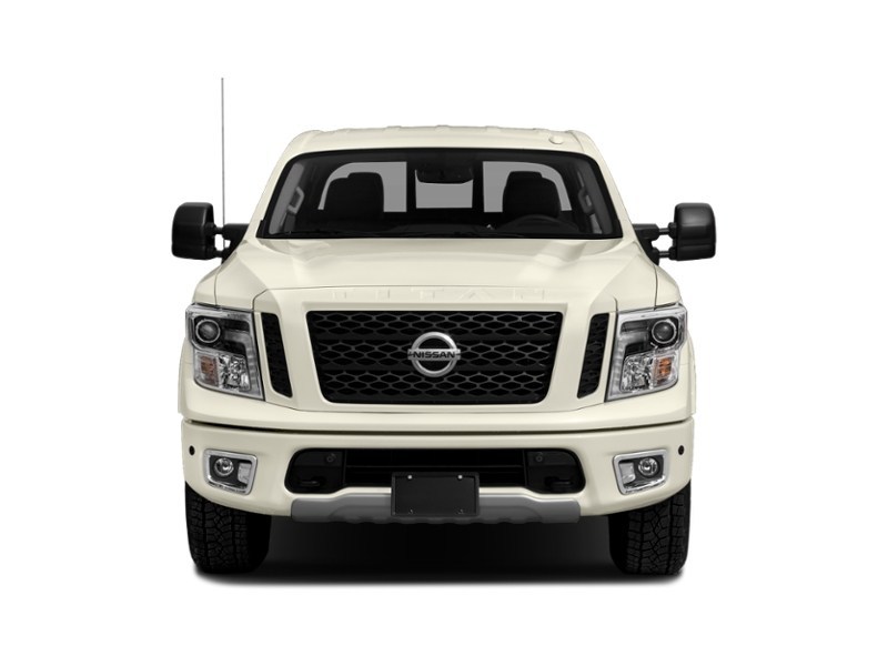 2018 Nissan Titan 4x4 Crew Cab PRO-4X Exterior Shot 6