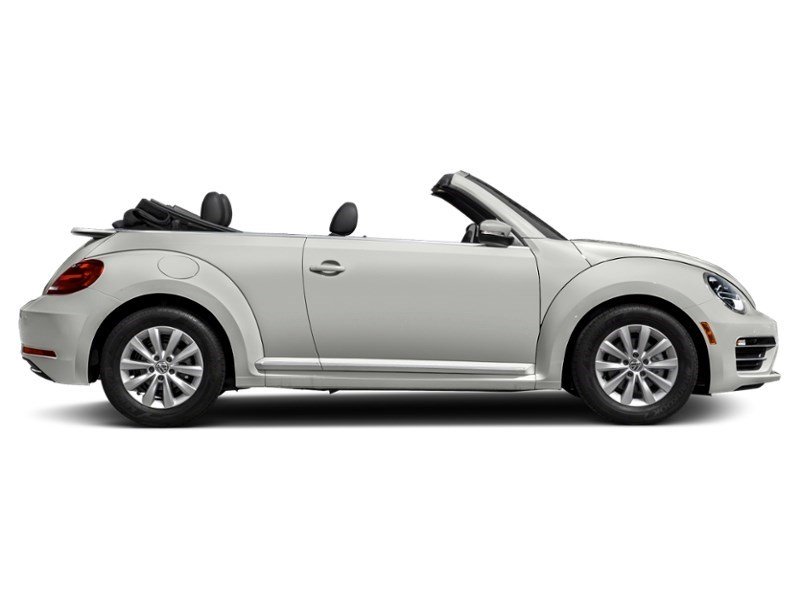 2018 Volkswagen Beetle Trendline Auto Exterior Shot 11