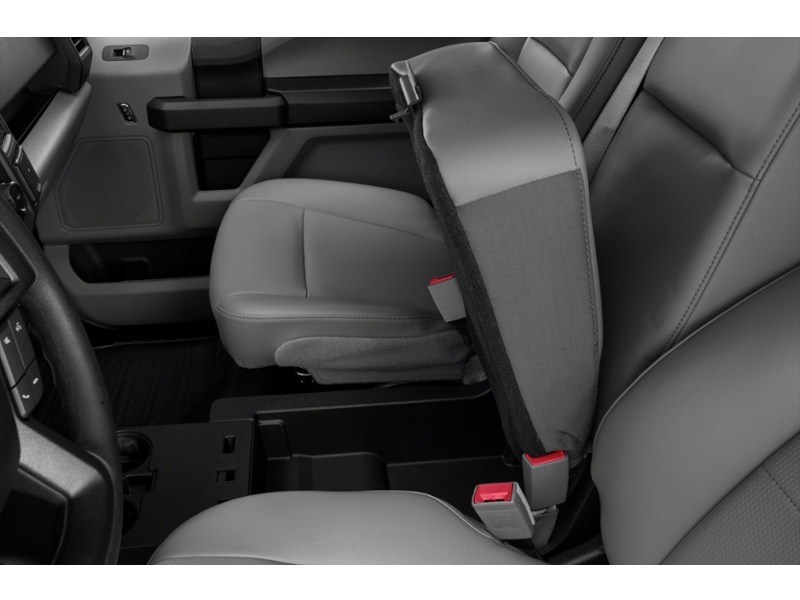 2019 Ford F-150 XLT 4WD SuperCab 6.5' Box Interior Shot 7