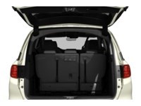 2018 Honda Odyssey Touring Auto Exterior Shot 4