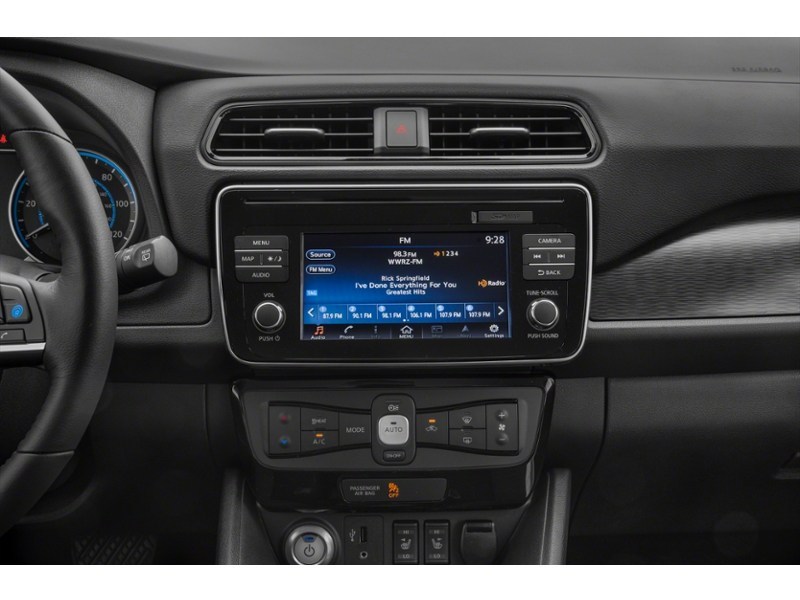2018 Nissan LEAF SL Hatchback Interior Shot 2