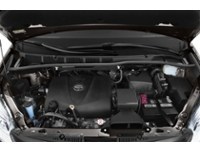 2018 Toyota Sienna LE 8-Passenger FWD Exterior Shot 3