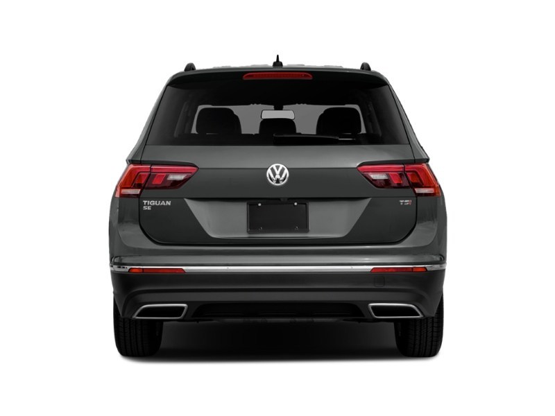 2018 Volkswagen Tiguan Trendline FWD Exterior Shot 8