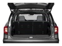 2019 Honda Pilot Touring 8-Passenger AWD Exterior Shot 4