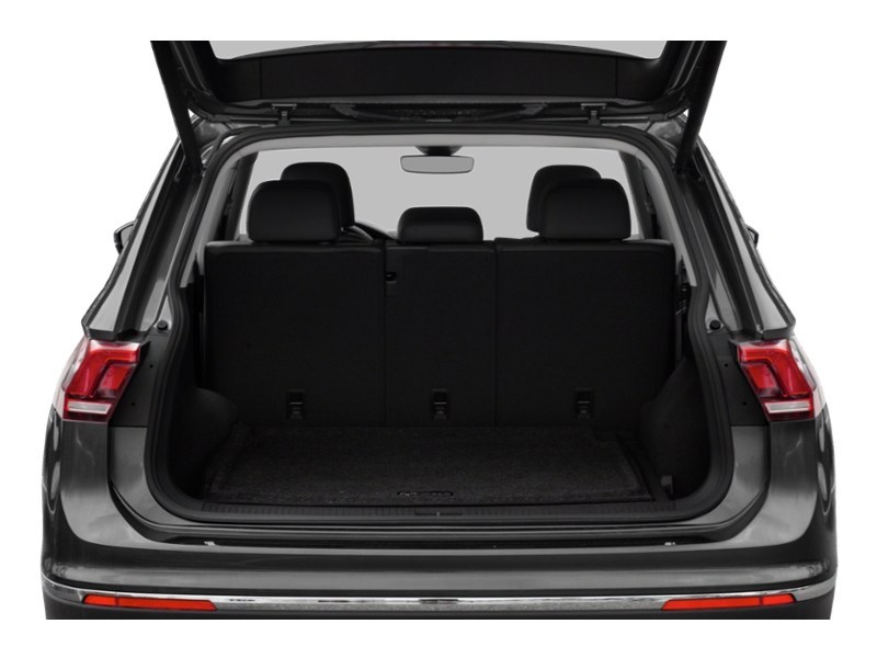 2021 Volkswagen Tiguan Highline 4MOTION Exterior Shot 4