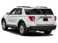 2022 Ford Explorer XLT 4WD Exterior Shot 9