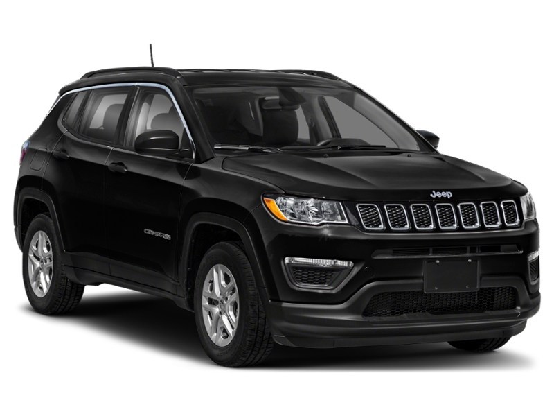 2020 Jeep Compass High Altitude 4x4 Exterior Shot 8