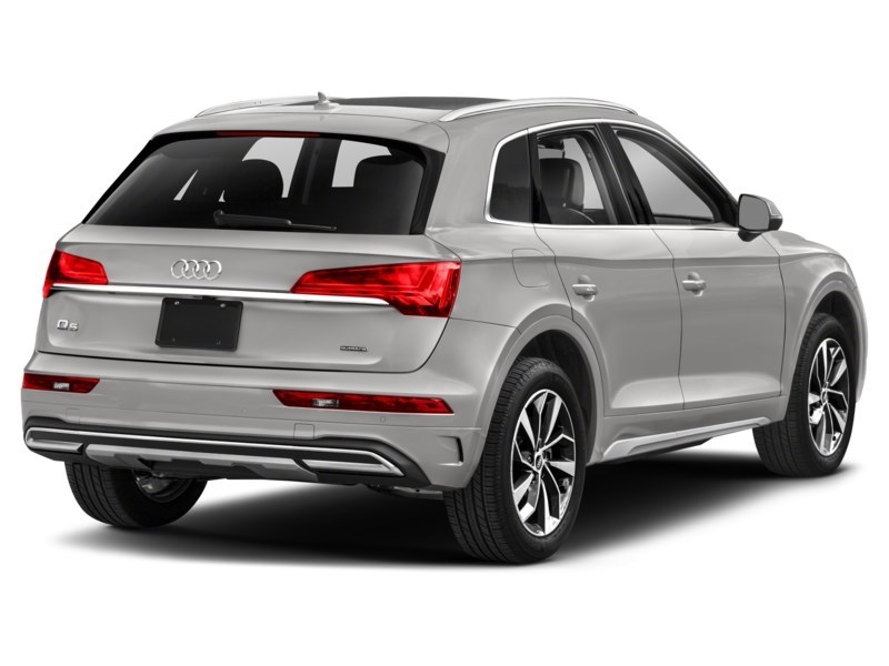2021 Audi Q5 Komfort 45 TFSI quattro Exterior Shot 2