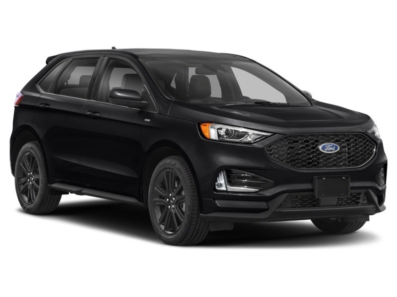 2022 Ford Edge ST Line AWD Exterior Shot 8