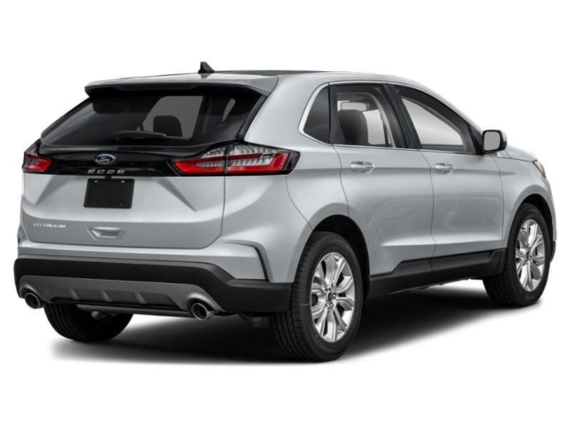 2022 Ford Edge Titanium AWD Exterior Shot 2