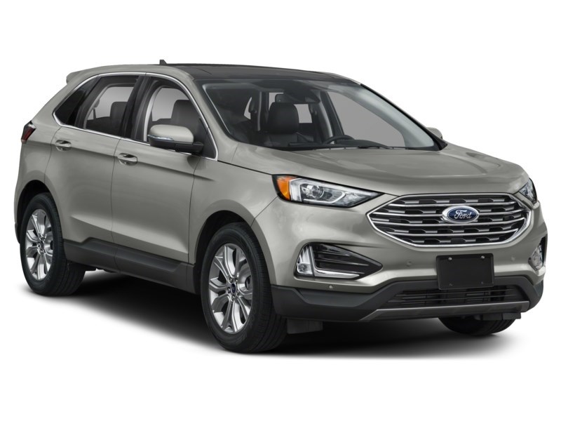 2024 Ford Edge Titanium AWD Exterior Shot 8