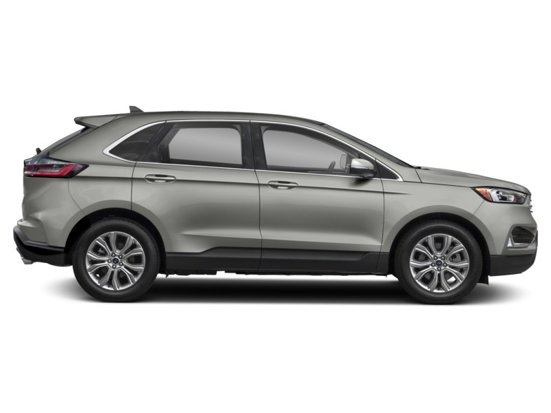 2024 Ford Edge Titanium AWD Exterior Shot 10