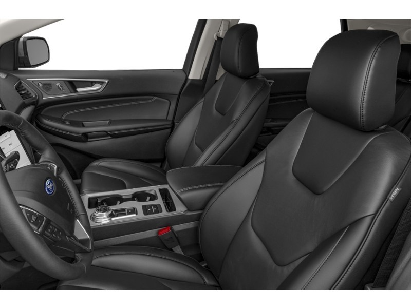 2022 Ford Edge Titanium AWD Interior Shot 4