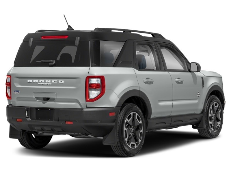 2024 Ford Bronco Sport Outer Banks 4x4 Exterior Shot 2