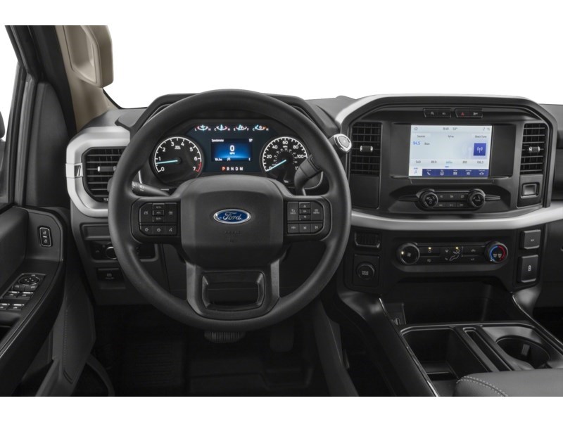 2023 Ford F-150 XL 4WD SuperCrew 5.5' Box Interior Shot 3