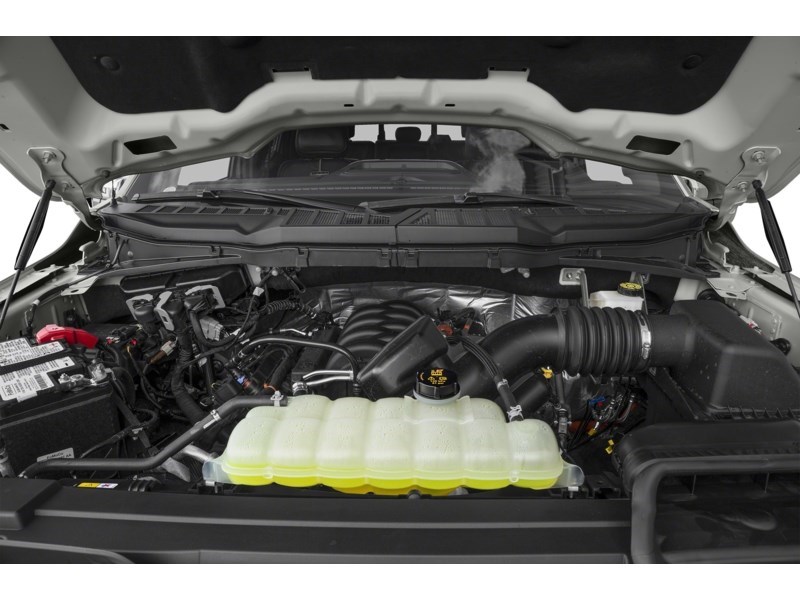 2023 Ford F-150 Platinum 4WD SuperCrew 5.5' Box Exterior Shot 3