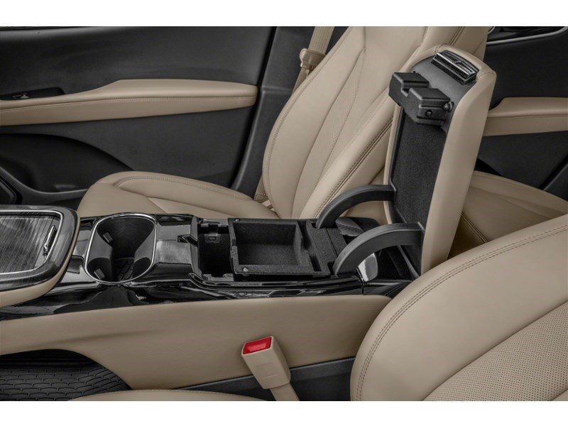 2022 Lincoln Nautilus Reserve AWD Interior Shot 7