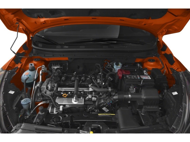 2021 Nissan Kicks SR FWD Exterior Shot 3