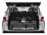2024 Toyota Sienna XLE 8-Passenger FWD Exterior Shot 4