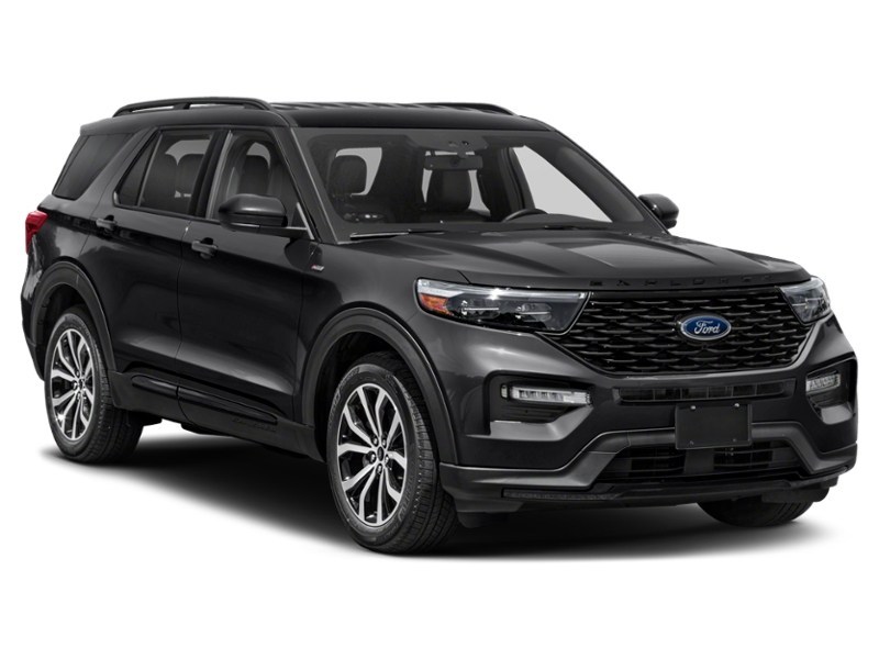 2022 Ford Explorer ST-Line 4WD Exterior Shot 8