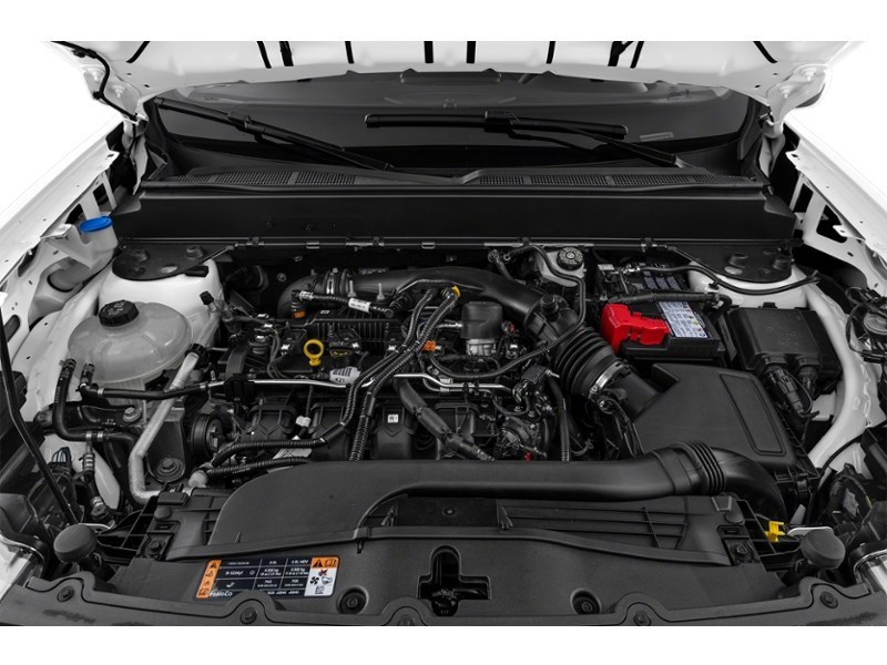 2022 Ford Maverick LARIAT AWD SuperCrew Exterior Shot 3
