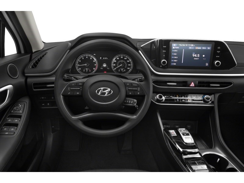 2022 Hyundai Sonata 2.5L Preferred Interior Shot 3