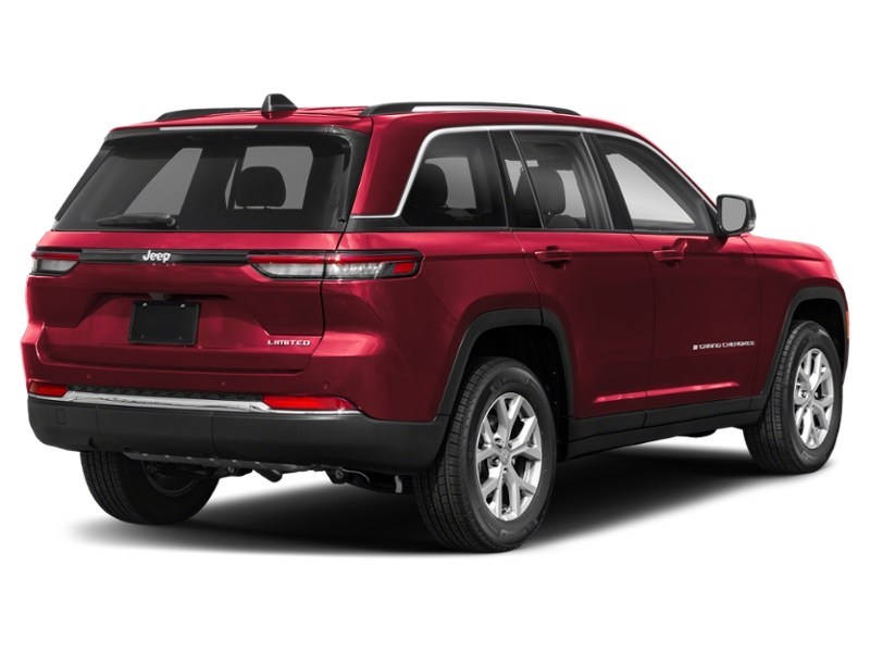 2024 Jeep Grand Cherokee Altitude 4x4 Exterior Shot 2