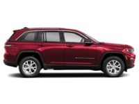 2024 Jeep Grand Cherokee Altitude 4x4 Exterior Shot 10