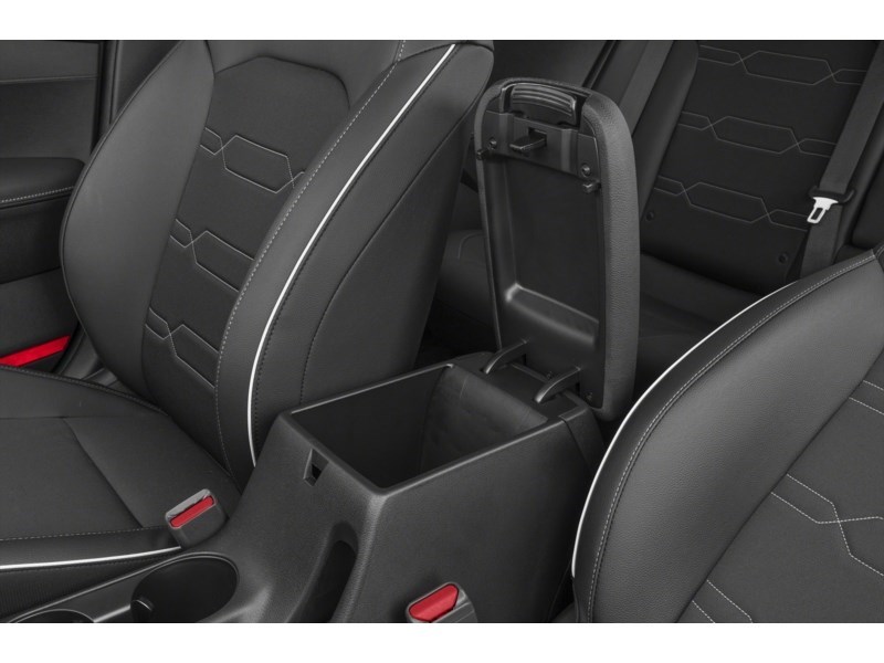 2022 Kia Forte EX+ IVT Interior Shot 7